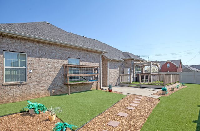 8020 Dave Way, Smyrna, TN 37167