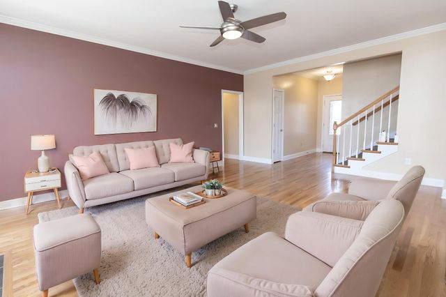 8020 Dave Way, Smyrna, TN 37167