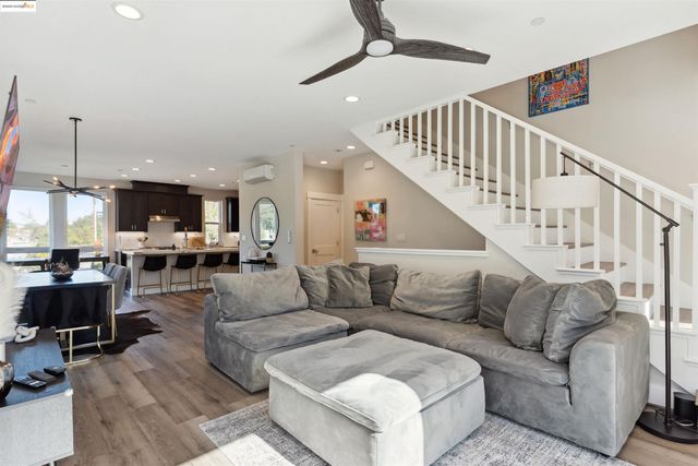 2640 Jones Rd A, Walnut Creek, CA 94597