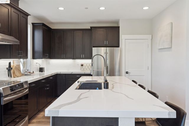 2640 Jones Rd A, Walnut Creek, CA 94597