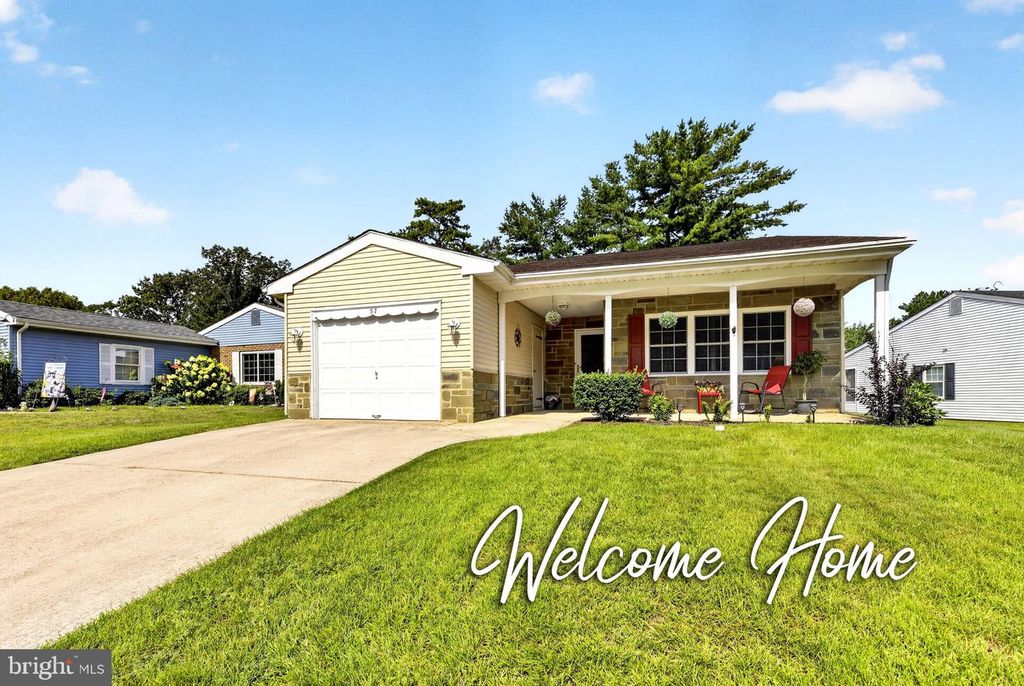 57 KINGSTON WAY, Southampton, NJ 08088