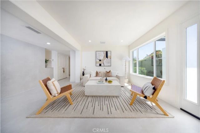 19421 Sierra Lago, Irvine, CA 92603