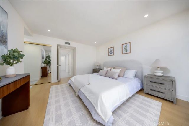 19421 Sierra Lago, Irvine, CA 92603