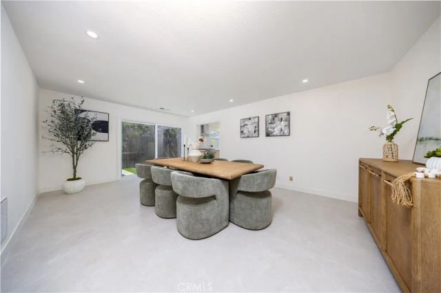 19421 Sierra Lago, Irvine, CA 92603