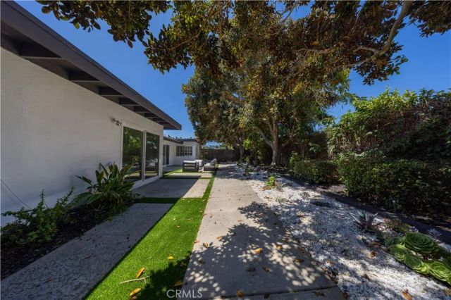 19421 Sierra Lago, Irvine, CA 92603