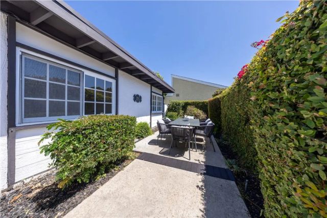 19421 Sierra Lago, Irvine, CA 92603