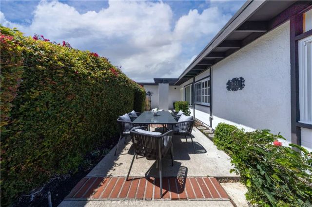 19421 Sierra Lago, Irvine, CA 92603