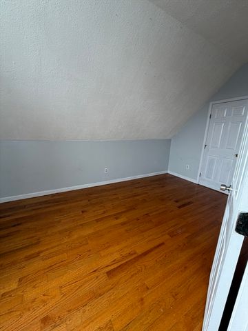 192 Billings St Quincy 3, Quincy, MA 02171