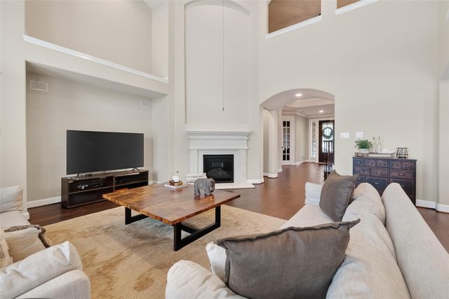 10 Cayuga Pond Court, Spring, TX 77389