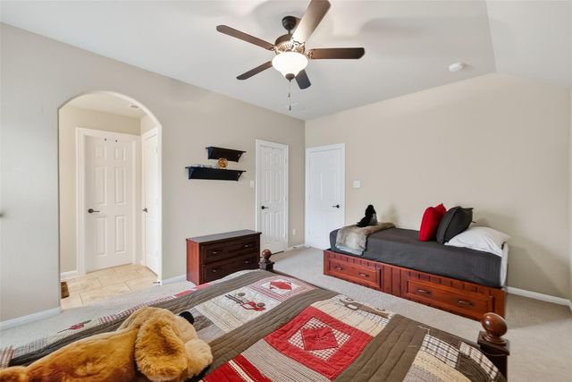 10 Cayuga Pond Court, Spring, TX 77389