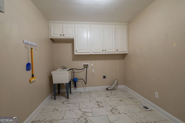 11700 Hazelbrand Road NE, Covington, GA 30014