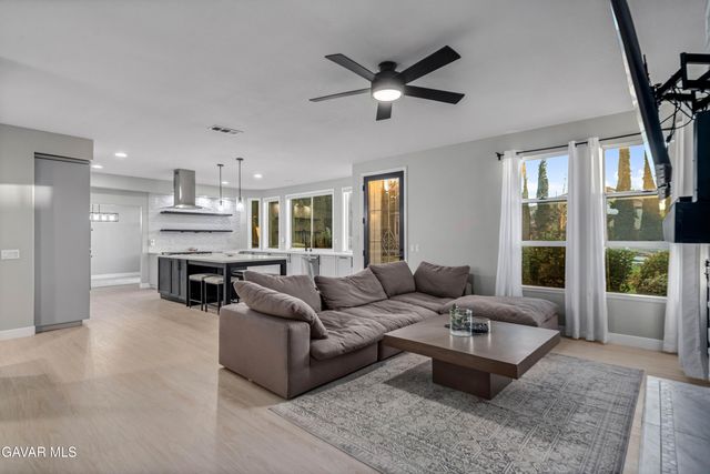 40113 Tesoro Lane, Palmdale, CA 93551
