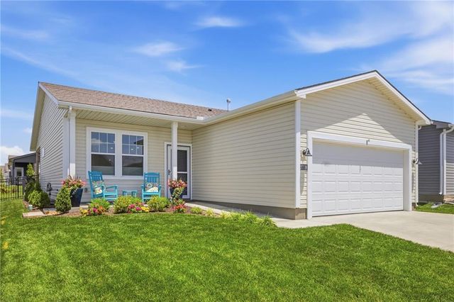 27116 E Sycamore Street, Lee's Summit, MO 64086