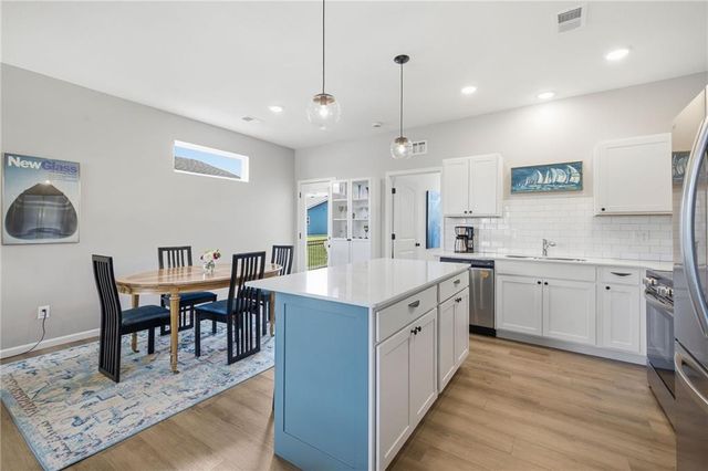 27116 E Sycamore Street, Lee's Summit, MO 64086