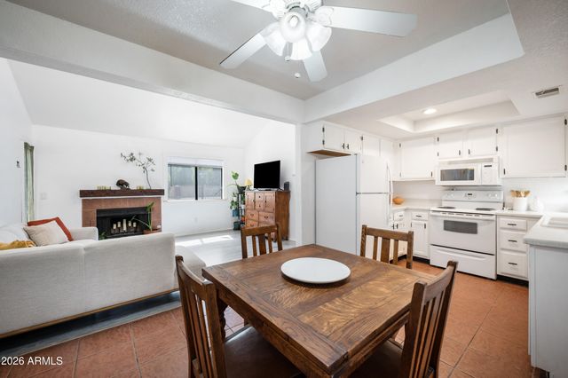 1075 E CHANDLER Boulevard 119, Chandler, AZ 85225