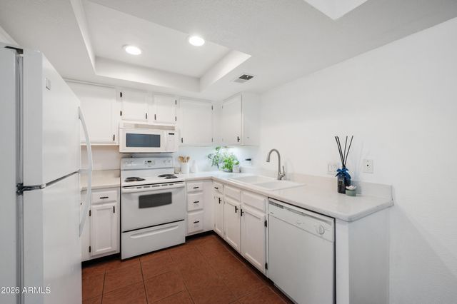 1075 E CHANDLER Boulevard 119, Chandler, AZ 85225