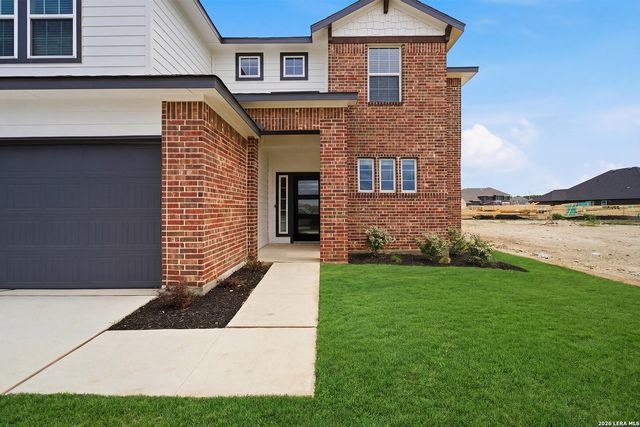 146 Richard Drive, Castroville, TX 78009