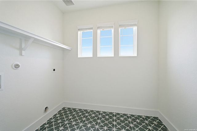 146 Richard Drive, Castroville, TX 78009