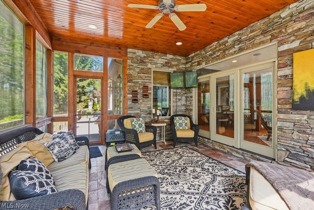 7312 Stockwood Drive, Solon, OH 44139