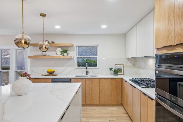 9531 Hilldale Drive, Dallas, TX 75231