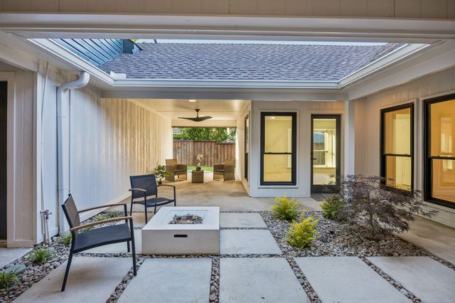 9531 Hilldale Drive, Dallas, TX 75231