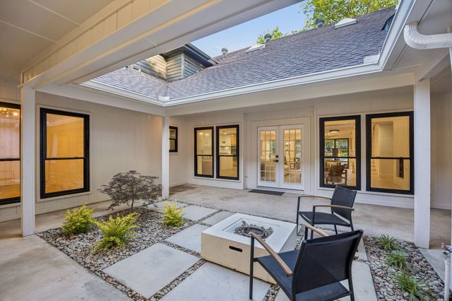9531 Hilldale Drive, Dallas, TX 75231