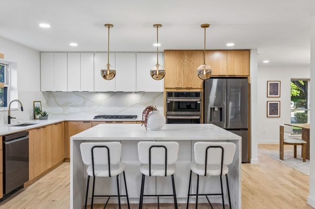 9531 Hilldale Drive, Dallas, TX 75231