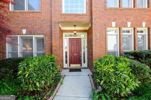 1560 Oak Park Cove, Decatur, GA 30033