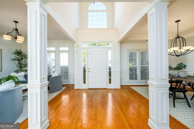 1560 Oak Park Cove, Decatur, GA 30033