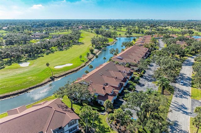 5588 GOLF POINTE DRIVE 1, Sarasota, FL 34243