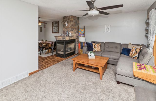 205 NE 9th Street, Ankeny, IA 50021