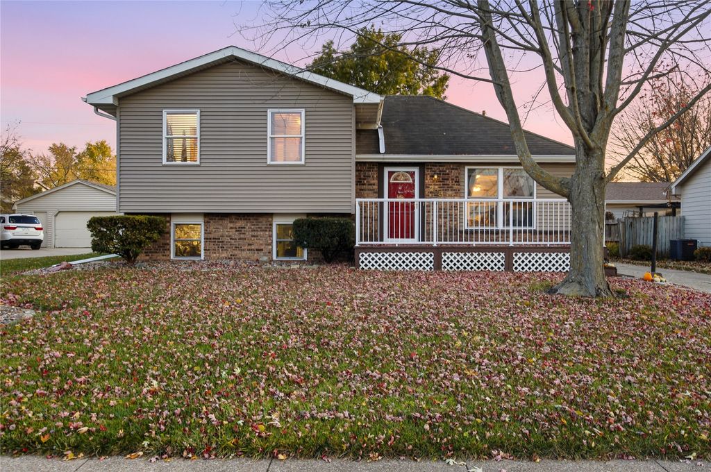 205 NE 9th Street, Ankeny, IA 50021