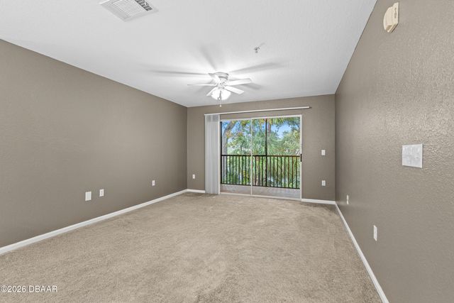 940 Village Trl Unit 3-202, Port Orange, FL 32127