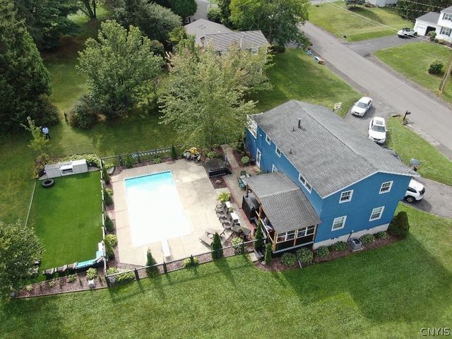4940 Crestwood Lane, Onondaga, NY 13215