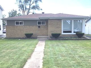 820 N Neva Avenue, Addison, IL 60101