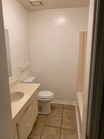 1941 CLIFTON AVE, Memphis, TN 38127