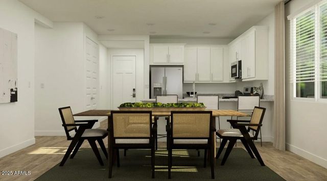 17356 W GRAY FOX Trail, Surprise, AZ 85387