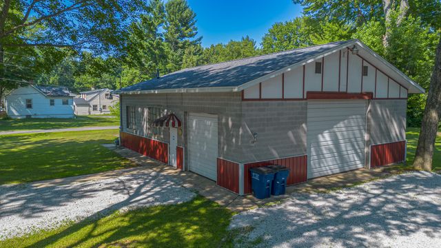 5577 N 600 W, Michigan City, IN 46360