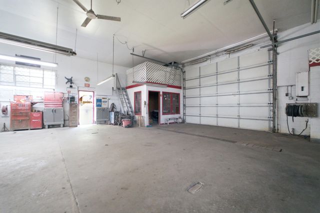 5577 N 600 W, Michigan City, IN 46360