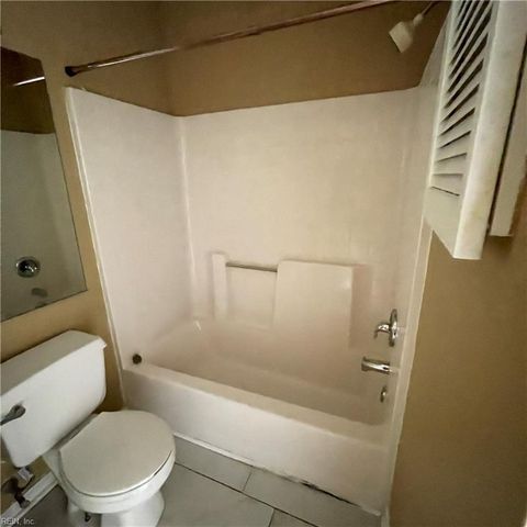 14 Tamarisk Quay Unit 14D, Hampton, VA 23666