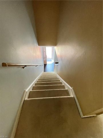 14 Tamarisk Quay Unit 14D, Hampton, VA 23666