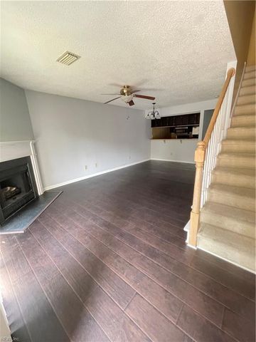 14 Tamarisk Quay Unit 14D, Hampton, VA 23666