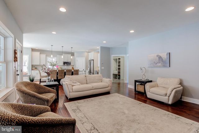 65 WESTTOWN THORNTON RD, West Chester, PA 19382