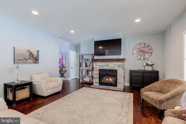 65 WESTTOWN THORNTON RD, West Chester, PA 19382