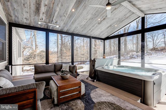 65 WESTTOWN THORNTON RD, West Chester, PA 19382