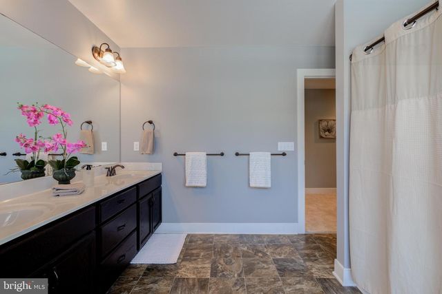 65 WESTTOWN THORNTON RD, West Chester, PA 19382