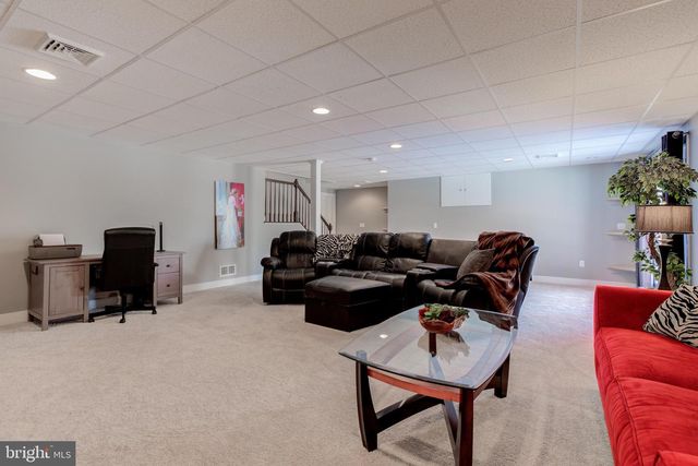 65 WESTTOWN THORNTON RD, West Chester, PA 19382