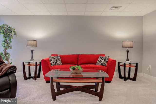 65 WESTTOWN THORNTON RD, West Chester, PA 19382