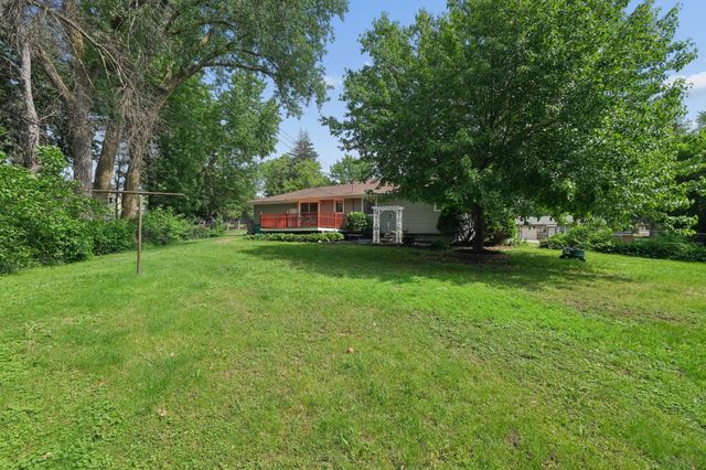 7813 53rd Avenue N, New Hope, MN 55428