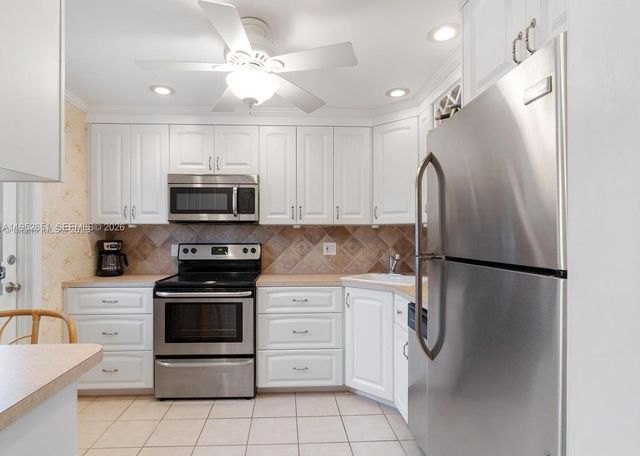 1501 S Ocean Blvd 211, Lauderdale By The Sea, FL 33062